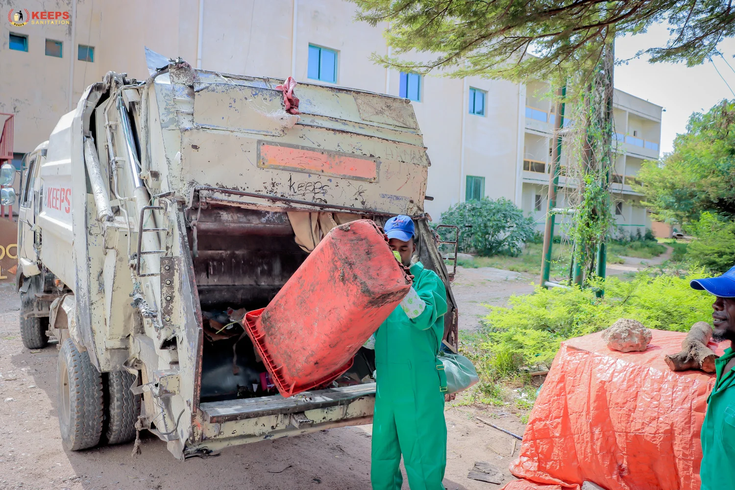 Commercial Garbage Collection - KEEPS Sanitation and Construction -1 (111)
